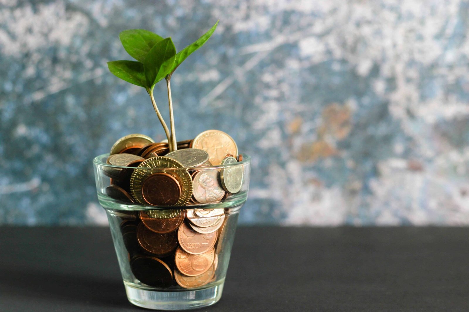 Finanzas: Mucho Más que Números — La Ciencia de Gestionar Recursos y Crear Futuro